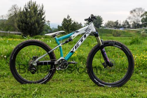 Yeti 4X ficha tecnica 